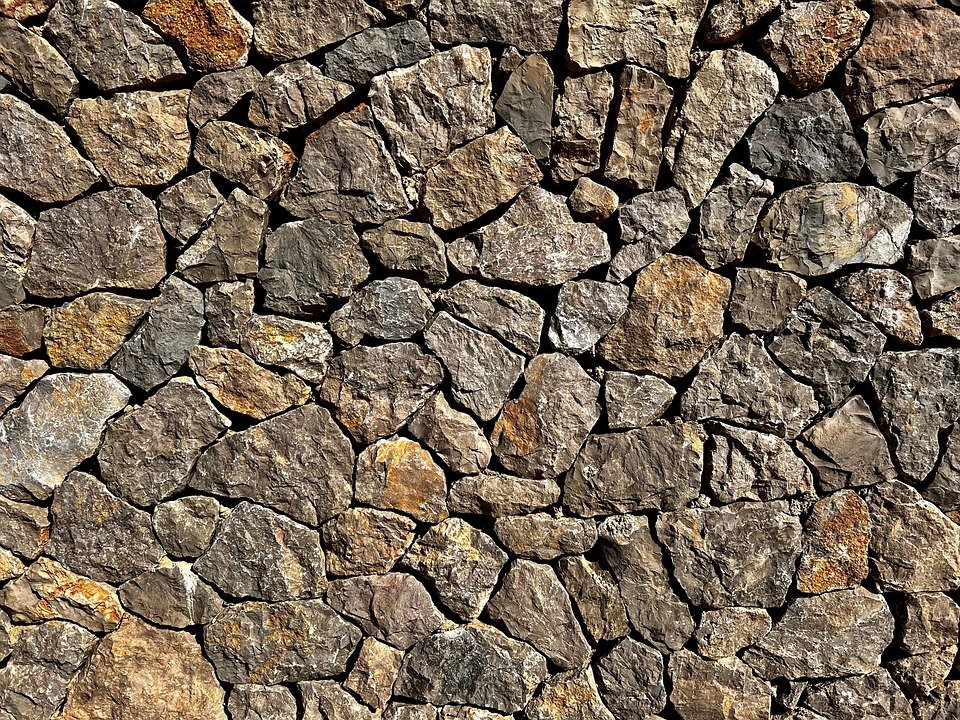 Is Your Irregular Cycle Causing Constant Bloating? Discover the Truth!